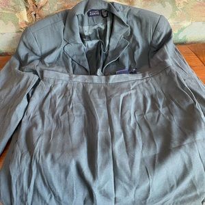 Hillard and Handson Suit Set